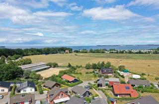 Haus kaufen in 23968 Zierow, Ostsee strandnah - sehr modernes Ferienhaus mit 2 Wohnungen