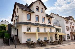 Mehrfamilienhaus kaufen in 64711 Erbach, Mehrfamilienhaus mit 4 Wohneinheiten und Gewerbeeinheit (Eiscafé) in zentraler Lage von Erbach