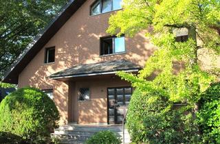 Einfamilienhaus kaufen in 65830 Kriftel, Einfamilienhaus mit integrierter Einliegerwohnung für die große Familie!