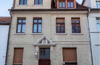 Mehrfamilienhaus kaufen in Stavenstraße, 39576 Stendal, Innenstadtlage & Entwicklungspotential Mehrfamilienhaus mit 5 WE