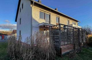 Doppelhaushälfte kaufen in 91083 Baiersdorf, Familienglück in Baiersdorf - geräumige, bezugsfreie Doppelhaushälfte mit großem Garten