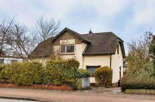 Mehrfamilienhaus kaufen in 22848 Norderstedt, Entwicklungsstarke Kapitalanlage – Mehrfamilienhaus mit 2 frei verfügbaren Wohnungen