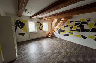 Haus kaufen in 74343 Sachsenheim, Großzügiges 12-Zimmer-Haus mit Entwicklungspotenzial – ideal für Kapitalanleger, Monteurvermietung