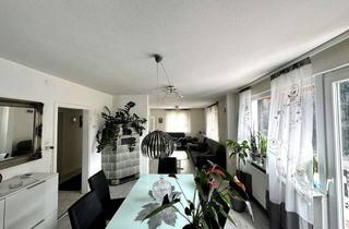 Einfamilienhaus kaufen in 78713 Schramberg, Großes Einfamilienhaus mit 4 Schlafzimmern, Balkon, Terrasse, Garten und Garage