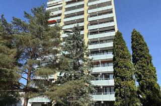 Anlageobjekt in 96450 Coburg, CO-City ** wirklich über den Dächern von CO ** EBK ** neu renoviert