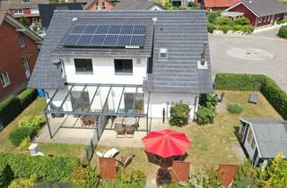 Anlageobjekt in 23968 Zierow, Ostsee strandnah - sehr modernes Ferienhaus mit 2 Wohnungen