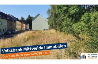 Grundstück zu kaufen in 09661 Hainichen, Großes Baugrundstück, bestehend aus zwei Flurstücken! Vorplanung für 2 EFH verfügbar!