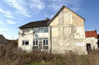 Grundstück zu kaufen in 64521 Groß-Gerau, Grundstück für Macher - Bestand zum Abriss