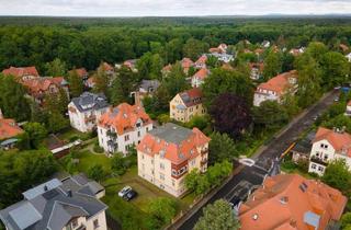 Wohnung kaufen in 01324 Bühlau/Weißer Hirsch, Top-Lage Dresden-Bühlau! Attraktive 3-Raum-Maisonette mit Balkon und Stellplatz - bezugsfrei!