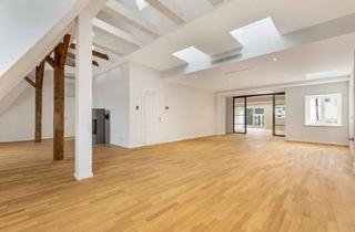 Wohnung kaufen in 20144 Harvestehude, Neubau-Dachgeschoss mit Dachterrasse im Denkmal