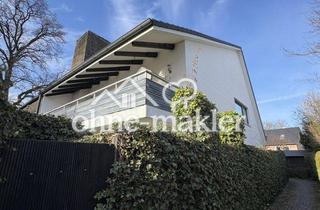 Einfamilienhaus kaufen in 22359 Hamburg, Großzügige Doppelhaushälfte in bester und sehr ruhiger Lage von Hamburg-Volksdorf