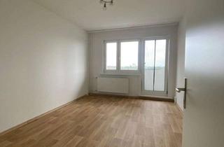 Wohnung mieten in Altenhofer Straße 33, 13055 Alt-Hohenschönhausen (Hohenschönhausen), 3 Zimmer Wohnung in Alt-Hohenschönhausen (Lichtenberg)