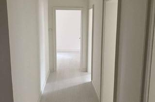 Wohnung mieten in Haunstetter Straße 22, 86161 Hochfeld, Bismarckviertel: 4-Zimmer-Wohnung mit Garage – ideal für München-Pendler!