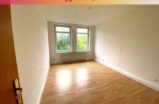 Wohnung mieten in Huttenstraße 80, 06110 Lutherplatz, +++ Schöne 3-Zimmer Dachgeschosswohnung in Halle-Süd ++ Stellplatz & EBK +++