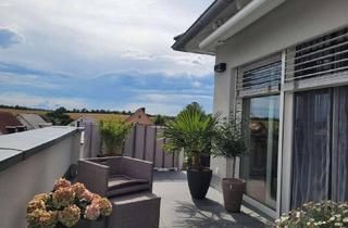 Penthouse mieten in Am Weidengraben 22, 97297 Waldbüttelbrunn, Premium Penthouse 2-Zimmer Wohnung inkl. EBK mit großer Dachterrasse und Panoramablick in A+ Haus