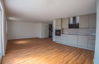 Wohnung mieten in 72074 Tübingen, Erstbezug einer attraktiven 5-Zimmer Maisonettewohnung in Zweifamilienhaus in Tübingen-Lustnau