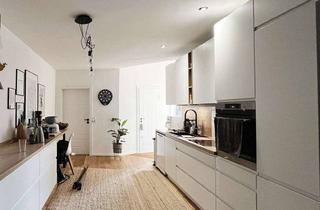 Wohnung mieten in 42109 Wuppertal, Helle sanierte 2-Zimmer Altbau-Wohnung in Wuppertal-Elberfeld