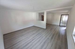 Wohnung mieten in 72393 Burladingen, Helle 3,5-Zimmer Wohnung im 1. OG mit Garage und Stellplatz in Stetten u.H.