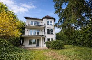 Einfamilienhaus kaufen in 65812 Bad Soden, Exklusives Wohnen in Bestlage von Bad Soden – Großzügiges Einfamilienhaus mit Einliegerwohnung!