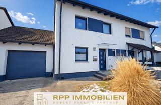 Doppelhaushälfte kaufen in 85716 Unterschleißheim, Renovierte Doppelhaushälfte mit Südostgarten & Platz für die ganze Familie - Unterschleißheim