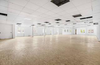 Gewerbeimmobilie kaufen in 30519 Wülfel, Flexible Nutzung in exponierter Lage – ideal für Büro, Praxis oder Boardinghouse