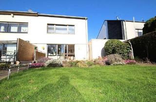 Doppelhaushälfte kaufen in 41238 Mönchengladbach, Charmantes Haus mit großem Garten in ruhiger Top-Lage von Giesenkirchen!