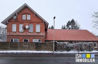 Anlageobjekt in 21755 Hechthausen, Hechthausen-Klint: Sanierungsbedürftiges Mehrfamilienhaus mit Potential