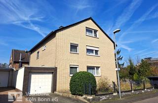 Anlageobjekt in 50997 Köln, Voll vermietetes Dreiparteienhaus zuzüglich Garage in Köln-Meschenich