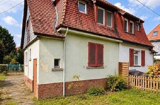 Doppelhaushälfte kaufen in Erfurter Weg 33, 65929 Frankfurt, Frankfurt am Main / Höchst - Doppelhaushälfte zum Renovieren - ideales Projekt für Handwerker oder Familien