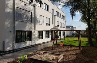 Wohnung kaufen in 65205 Wiesbaden, Wiesbaden - 4-Zi.-Gartenwohnung | barrierefrei | 2 Bäder | Klima | 2 Stellpl.