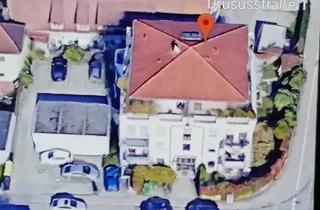 Wohnung kaufen in 86179 Augsburg, Augsburg - Gutgeschnittene 2 ZKB, Balkon zu verkaufen