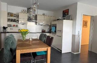 Wohnung kaufen in 54634 Bitburg, Bitburg - Attraktive 3-Zimmer-Wohnung mit offener Küche und Außenstellplatz