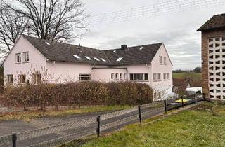 Mehrfamilienhaus kaufen in 57632 Flammersfeld, Flammersfeld - Mehrfamilienhaus mit Seminarbereich und großem Garten