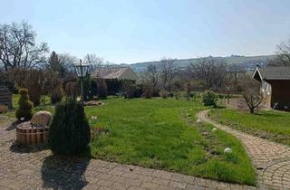 Haus kaufen in 54317 Osburg, Osburg - Schönes EFH, freistehend, ruhige Lage, Süd-Ausrichtung, Fernblck