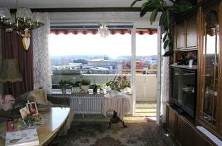 Wohnung kaufen in Nürnberger Straße 62, 91207 Lauf, Lauf - 3-Zimmer-ETW mit Süd-West-Balkon, Duplex-Parker und PKW-Stellplatz