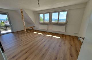 Wohnung mieten in 73230 Kirchheim, Exklusive, modernisierte 4-Zimmer-Dachgeschosswohnung, 2 Balkone, in Kirchheim unter Teck
