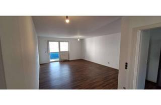 Wohnung mieten in 97318 Kitzingen, Helle 3-Zimmer-Wohnung mit Balkon in der Innenstadt von Kitzingen