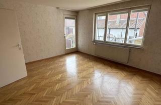 Wohnung mieten in Forststraße, 72141 Walddorfhäslach, Helle 4-Zimmer-Wohnung mit großem Garten, Balkon & Garage in Walddorfhäslach