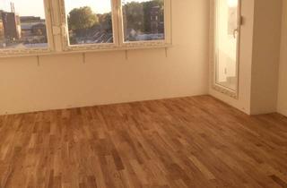 Wohnung mieten in 51379 Opladen, Über den Dächern Opladens: Stadtwhg., 2-Zi., 60 m², Fußbdnheiz, Parkett, Bw & Süd-Loggia, Bhf-Nähe