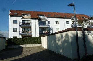 Wohnung mieten in Kirschbaumsweg 10, 45149 Haarzopf, Essen-Haarzopf; zentrale, großzügige Dachgeschosswohnung mit Loggia in ruhiger Lage