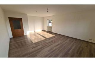 Wohnung mieten in Talblick 30, 90513 Zirndorf, 5-Zimmer Wohnung mit Loggia/Balkon im EG Hanglage in Zirndorf