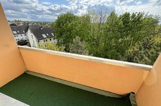 Wohnung mieten in Lippeweg, 06217 Merseburg, 3-Zimmer-Wohnung mit Balkon, Stellplatz, EBK und Badewanne