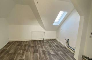 Wohnung mieten in Auf Dem Haidchen 40, 45527 Hattingen, Sanierte schöne 3-Zimmer Dachgeschosswohnung in Hattingen Welper