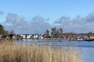 Haus kaufen in Luvweg 5C, 17248 Rechlin, Ferienhaus mit Blick aufs Wasser, Sauna Whirlpool