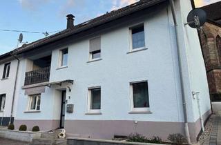 Haus kaufen in 66687 Wadern, NUNKIRCHEN : Solides und gepflegtes RAUMWUNDER mit ca. 200 m² Wohnfläche !