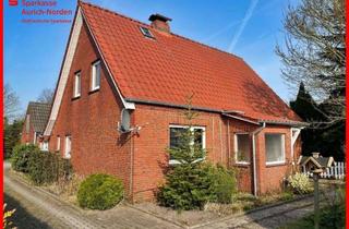 Haus kaufen in 26624 Südbrookmerland, Gemütliches Wohnhaus mit großem Grundstück in ruhiger und zentraler Lage von Moordorf!
