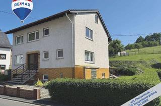 Haus kaufen in 55606 Meckenbach, Ihr Weg ins Eigentum: Wohnhaus mit PV-Anlage, Platz und Zukunftspotenzial... !