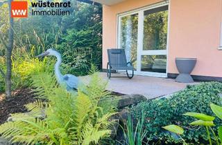 Wohnung kaufen in 75180 Dillweißenstein, Stilvoll & ruhig wohnen – 3,5-Zimmer-Wohnung auf dem Sonnenberg mit Garten, Teich & Garage