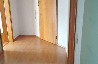 Wohnung kaufen in 91315 Höchstadt, 3 Zimmer + Dachstudio, sofort bezugsfrei! Gepflegte Eigentumswohnung mit Balkon und Kfz-Stellplatz