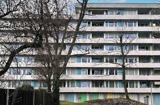 Wohnung kaufen in 71638 Ludwigsburg, Helle 3,5-Zimmer-Wohnung mit Balkon in Ludwigsburg Grünbühl / Besichtigungen am 12.-14.4.